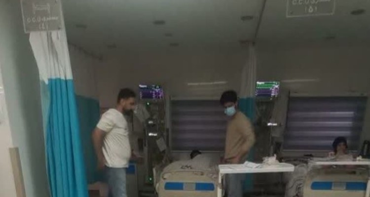 انجام عملیات تعمیر و نگهداری تخت‌ های بستری بیمارستان امام خمینی (ره) اسلام‌آبادغرب