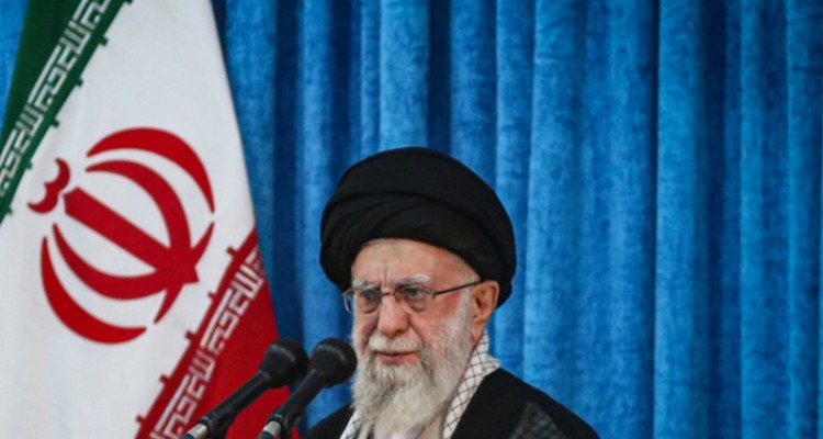 ملت ایران به کسی که حمله و اذیت کند، مشت محکمی خواهد زد/ فتنه اخیر شبیه کودتا بود