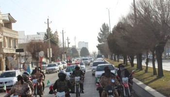 رژه موتوری و خودرویی در اسلام‌آبادغرب همزمان با آغاز دهه فجر