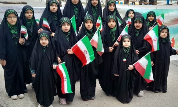 حضور باشکوه مردم اسلام‌آبادغرب در راهپیمایی ۲۲ بهمن؛ ثبت برگ زرینی دیگر در تاریخ این دیار