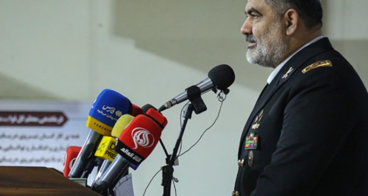 شبانه‌روز تحرکات دشمنان را رصد می‌کنیم