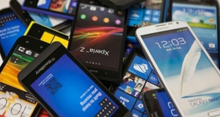 ۷ میلیون گوشی وارد کشور شد/ افت ۱۵ درصدی نسبت به سال گذشته