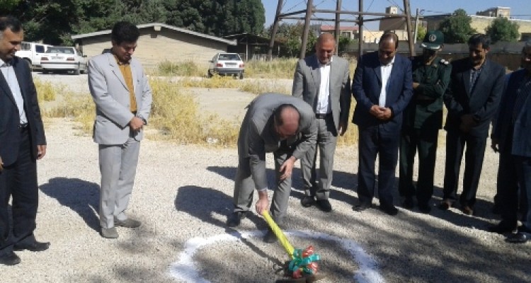 افتتاح و کلنگ زنی دو پروژه مهم درمانی و یک پروژه تولیدی در اسلام آبادغرب