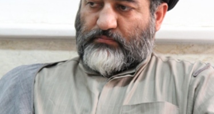  9 دی به حق روز بصیرت و میثاق با ولایت نامگذاری شده/  پشت سر رهبر خود ایستاده و هر فتنه ای را در نطفه خفته می کنیم/طرح نهضت ثبت نام یکی از مقدمات فتنه آینده است