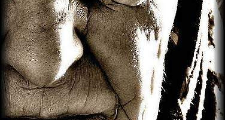 حکایت یک پیرزن از قصه پر غصه فقر در زیر پوست شهر/ لزوم توجه دولت نسبت به ریشه کنی فقر و بیکاری در اسلام آبادغرب