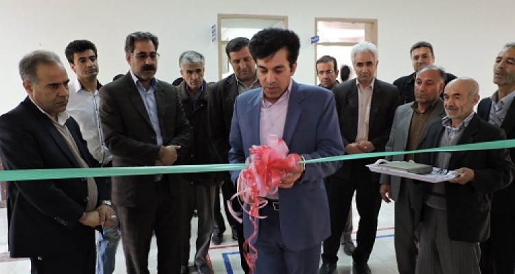 افتتاح نمایشگاه آثار نقاشی رنگ روغن هنرمند فضل الله شوهانی در اسلام آبادغرب