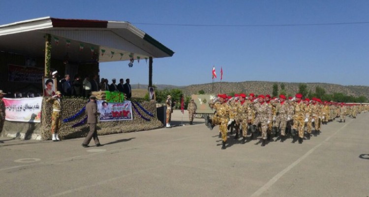صبحگاه مشترک نیروهای مسلح در اسلام آبادغرب برگزار شد 