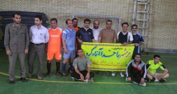  مسابقه فوتسال بین منتخب آموزش وپرورش و ادارات بخش حمیل  برگزار شد