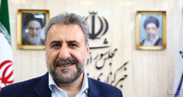 دکتر فلاحت پیشه: تاکید رهبری بر راس امور بودن مجلس و قانونمندی تصمیمات نمایندگان ملت