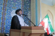 مسئولین و افراد دست اندرکار باید شرمنده مردم باشند/حقوق های میلیونی باید به بیت المال برگردانده شود