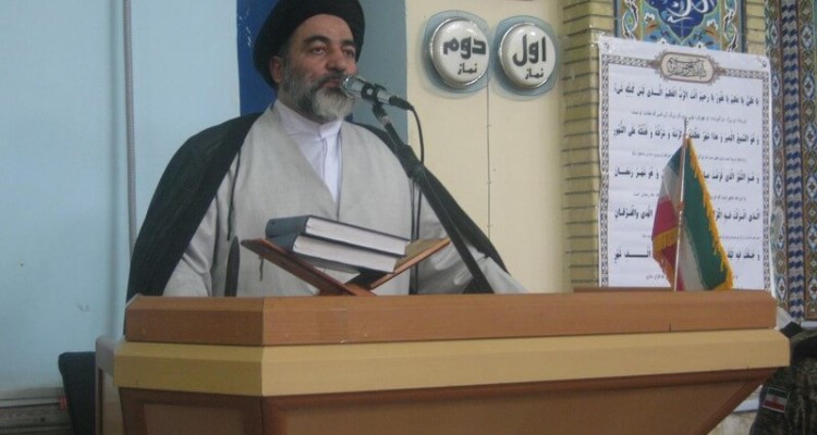 مسئول این دولت هنوز دارد حقوق 300 میلیونی می گیرد اما پول کشاورزی که محصولش را به دولت داده نمی دهند/ اینها دارند به کجا می روند که حتی برای امام رضا (ع) هم حریم قائل نیستند؟