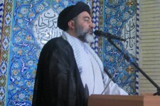 خوی فاسد کاخ نشینی و اشرافی گری از بدترین آفات برای مدیران جامعه می باشد/ انتقاد از عملکرد مسئولین مایه رشد است