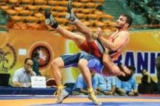 برتری مطلق تیم های کشتی مازندران و کرمانشاه