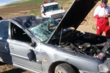 واژگونی پژو پارس در جاده روستای لرینی اسلام آبادغرب2 مصدوم برجای گذاشت+عکس