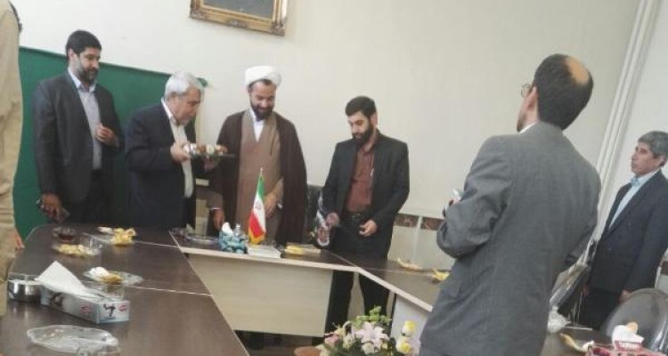 مراسم تودیع و معارفه رییس بنیادشهید و امور ایثارگران اسلام آباد غرب+عکس