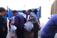 توزیع سبد غذایی در بین نیازمندان شهرستان اسلام آبادغرب