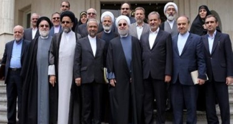 گزارش محرمانه فراکسیون امید درباره عملکرد وزرا به روحانی