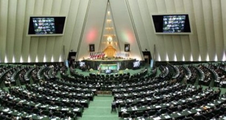 فراکسیون امید بررسی هایی را در خصوص وزرای آینده انجام داد/ هفت، هشت وزیر باید تغییر کنند/ وزرای ضعیف به مجلس معرفی نشوند