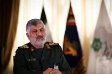 امنیت و اشتغال، اولویت سپاه در مناطق مرزی/ مشکلی با دولت‌ها نداریم