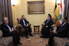 نقش رهبر انقلاب در مقابله بانقشه ها علیه جهان اسلام بی بدیل است