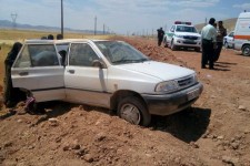 واژگونی پراید درجاده اسلام آبادغرب-حمیل 3 مصدوم برجای گذاشت+عکس