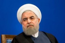 روحانی ۹۲: در آمد سرشار ایجاد می کنم / روحانی ۹۶: حقوقت کم است خدا حافظی کن برو