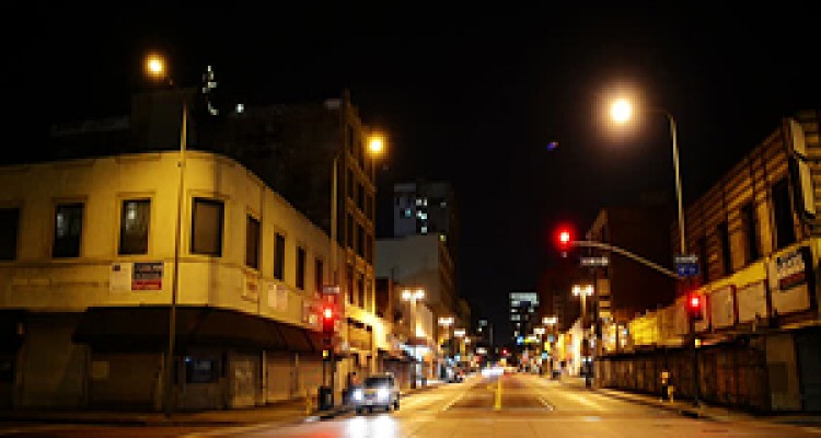 تصادف مرگبار خودرو با مادر و فرزند سه ساله‌اش + فیلم 