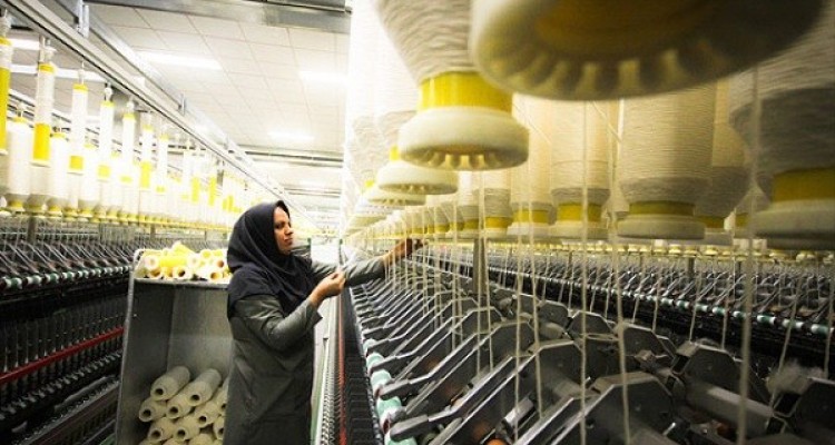 طرح کاهش سن بازنشستگی زنان، جنجالی جدید در جامعه + صوت