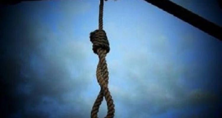 قاتل آتنا به دار مجازات آویخته شد + تصاویر