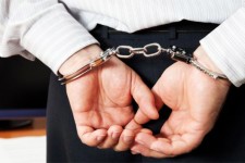 استفاده پلیس از هلی‌کوپتر برای دستگیری سارق فراری از زندان + فیلم 