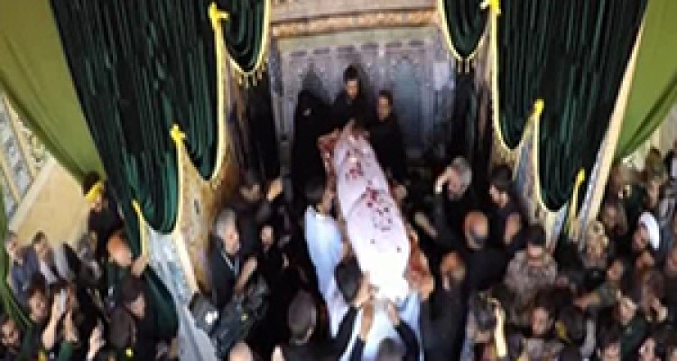پیکر شهید محسن حججی به خاک سپرده شد + فیلم 
