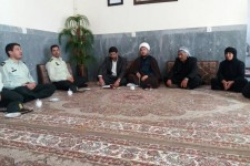 دیدار و سرکشی از خانواده شهدای نیروی انتظامی در اسلام آبادغرب+تصاویر