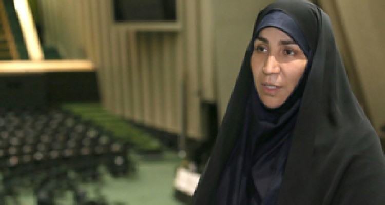 توضیحات جنجالی هاجر چنارانی درباره درگیری با معاون سیاسی استاندار خراسان رضوی + فیلم