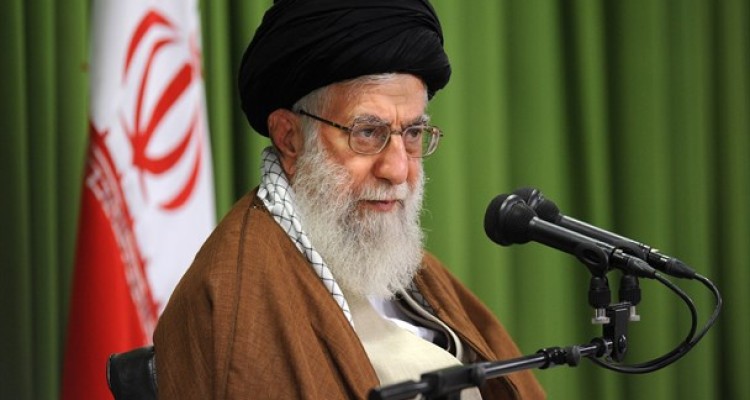 پاسخ به یاوه‌گویی رئیس‌جمهور بی‌چاک و دهن آمریکا ضایع‌کردن وقت است/ بلاهت ترامپ ما را از مکر آمریکا غافل نکند