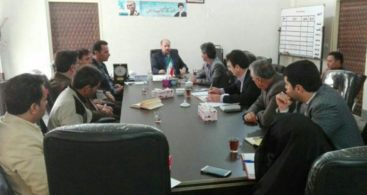 تشکیل تیم مشترک مقابله با کشتار غیرمجاز طیور در اسلام‌آباد غرب