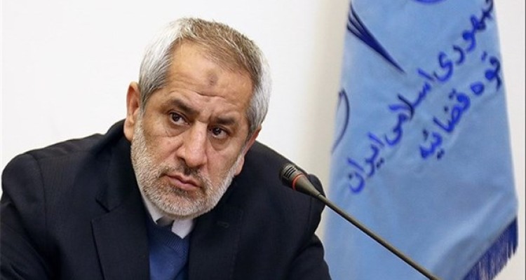 استعمال مواد دخانی در اماکن عمومی را تفریح سالم نمی‌دانیم/لزوم برخورد با آرایشگاه‌های متخلف/ ترویج فرهنگ اشرافی‌گری با پرنسس‌ها