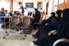 کمیته امداد امام خمینی(ره)آماده دریافت کمک های مردم برای زلزله زدگان