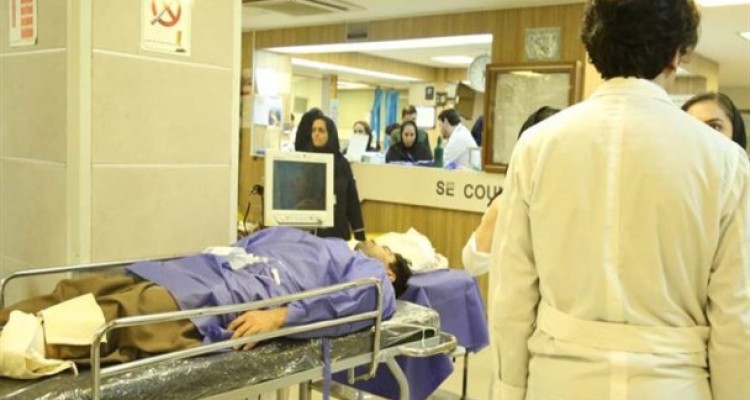 اقدامات اولیه بیمارستان امام خمینی تهران برای مصدومین زلزله انجام شده است/ وضعیت سه نفر از بیماران بحرانی است