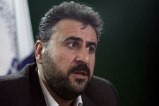  مردم همچنان با مشکل جدی آب، اسکان و تغذیه مواجه هستند/مسئولان به وعده های خود به زلزله زدگان عمل کنند