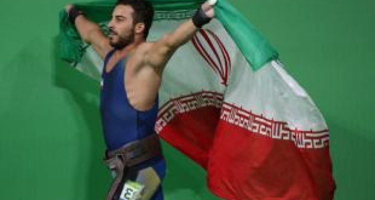 ویزای کیانوش رستمی از سوی آمریکا صادر شد