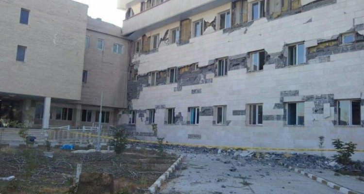  پیمانکار بیمارستان اسلام‌آباد قبول کرده بیمارستان را ترمیم کند/ فوت حدود ۱۰۰ نفر در مسکن مهر صحت ندارد 