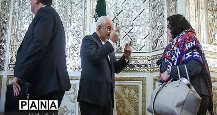 چرا انگلیسی‌ها ابتدایی‌ترین شئون دیپلماتیک را رعایت نکردند؟