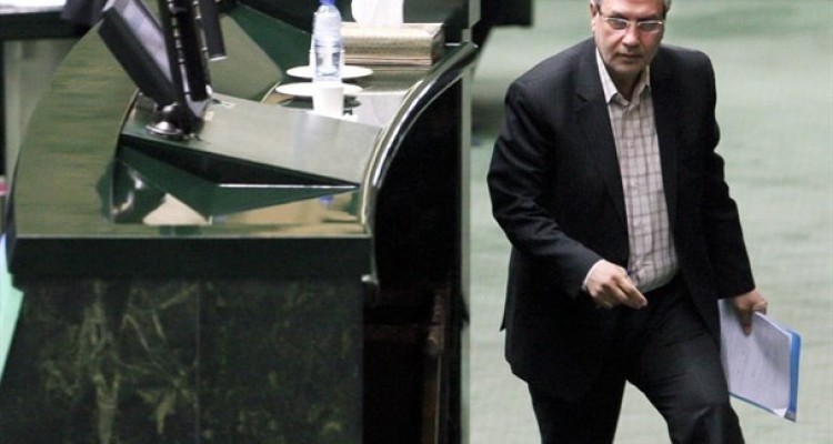 طرح استیضاح ربیعی تقدیم هیأت رئیسه شد+ عکس