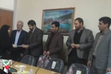 تجلیل از اولیای آموزشی مدارس شاهد اسلام آباد غرب