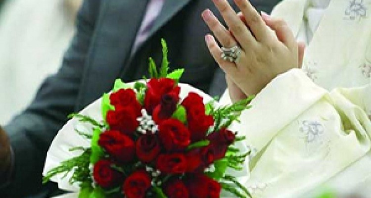 لحظه وقوع زلزله بر سر سفره عقد + فیلم 