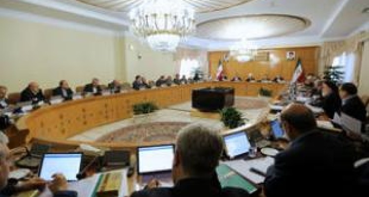  بودجه های "در اختیار" مدیران را اعلام کنید/ پول های از هفت دولت آزاد!