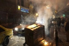 دم خروس‌هایی که یکی پس از دیگری بیرون می‌زند/ هتریک ترامپ در حمایت از ناآرامی‌های ایران