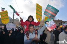 نماهنگی از حضور پرشور مردم کرمانشاه در راهپیمایی 13 دی+فیلم