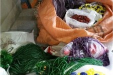 کشف یک محموله قاچاق عجیب در گمرک ایران/ تسبیح در سبد قاچاقچیان!