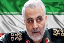 واکنش سردار سلیمانی به آتش زدن پرچم ایران +فیلم